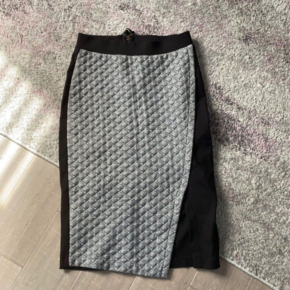 HD in Paris Anthropologie Women's Addie Quilted Pencil Skirt Black White US Sz 2